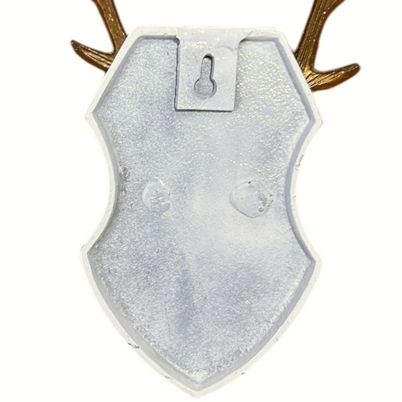 Cast Iron Deer/Buck Antlers Gold Painted on White Painted Metal Plaque - Picture 6 of 8